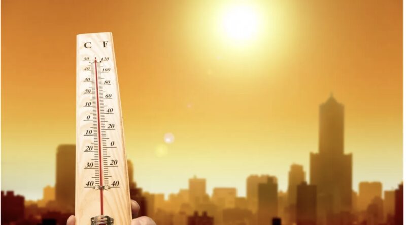 У вівторок Україну розжарить до +38°: де спека буде особливо сильною (карта)