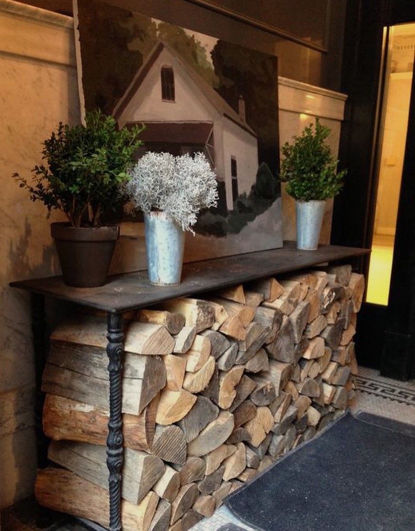 Третій день ходжу сама не своя. Перший день так і зовсім трясло від переживань і стресу.