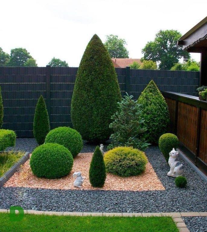 – Ви? А що ж ви без попередження прилетіли? Зачекайте, у мене не прибрано