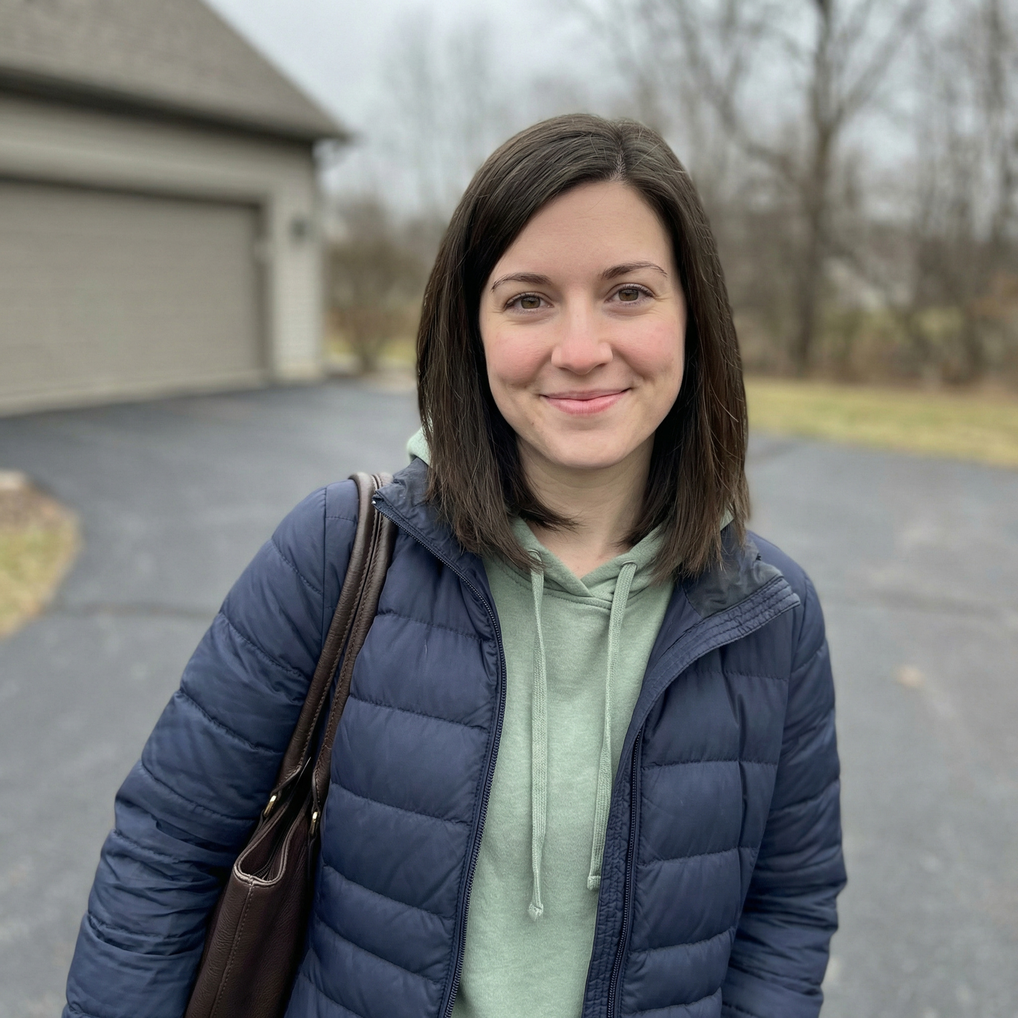 «Я всього на пару тижнів, поки не знайду квартиру». Пустив жінку (43 роки) пожити. Але через місяць вона таке утнула що мусіла піти тієї ж миті… У мене всередині все пхопололо..